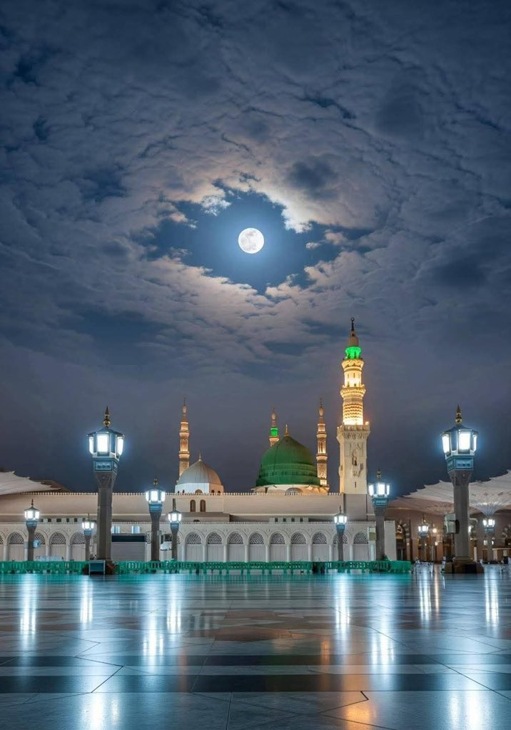 رَوائِعُ القَصِيدْ tweet media