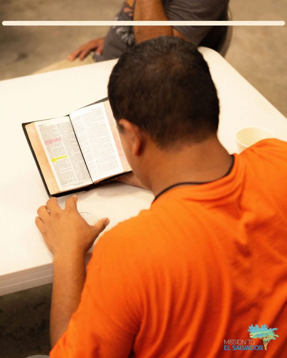 _MTES's tweet photo. One of our resources for our community includes "Breakfast with Jesus," a time of filling stomachs and filling souls. Our clients gather together to share a meal and to study God's word together. It's a great space for growing spiritually in a space designed just for them. https://t.co/eSTX7h5AzH