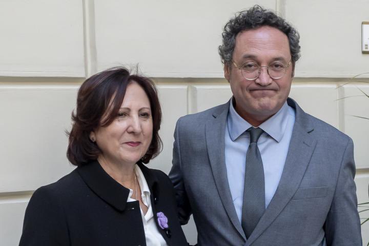 Teresa Peramato ya ejerce de “liquidadora” y elimina a la fiscal superior de Madrid Lastra que testificó  contra Garcia Ortiz y promociona a la del “cianuro”

El socialismo es un jodido cáncer.
