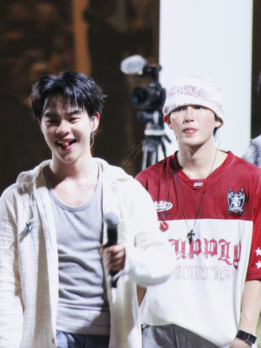 ข้าวเหนียวมะง่วง ૮ • ﻌ - ა tweet media