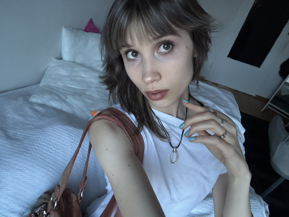 jess tweet media