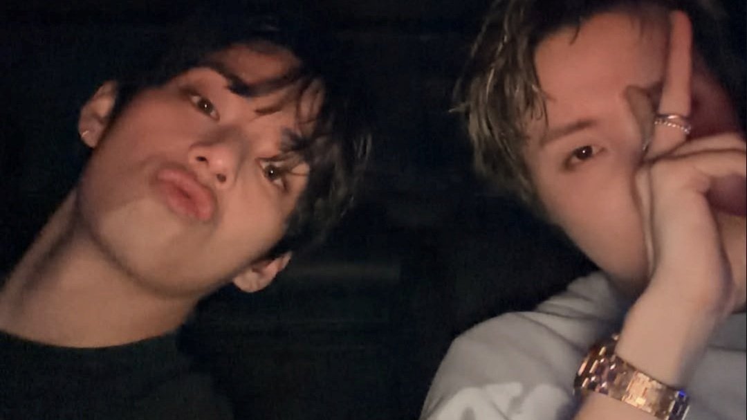 vhope love bot tweet media