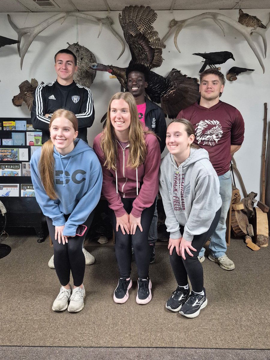 LehightonHighSc's tweet photo. Today our student forum group hosted @CLIU21 groups at the Carbon Country Environmental Education Center… great job today! https://t.co/fyQTnMUHk3