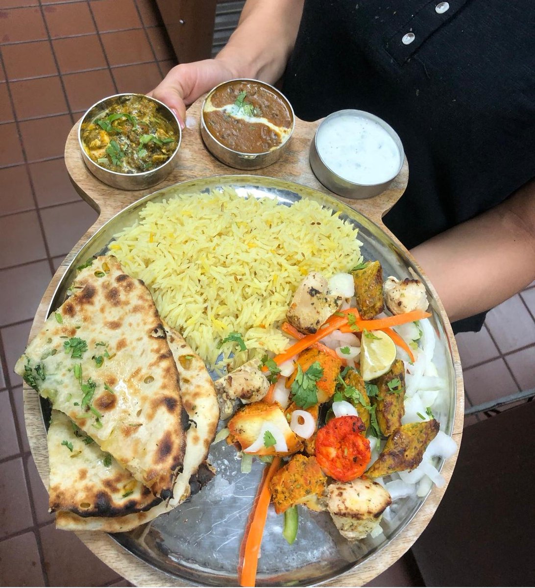 RoyalIndiaNC's tweet image. Celebrate #MothersDay with Royal India 🌸 From #biryani &amp;amp; #samosas to #chicken, #seafood &amp;amp; vegan dishes—something for everyone. Book your table now!

maps.app.goo.gl/UzjSv1tAqTspZx…

#Restaurant #RaleighEats #IndianFood #Dinein #Takeout #Lunch #Dinner #Delivery #RaleighNC #NorthCarolina