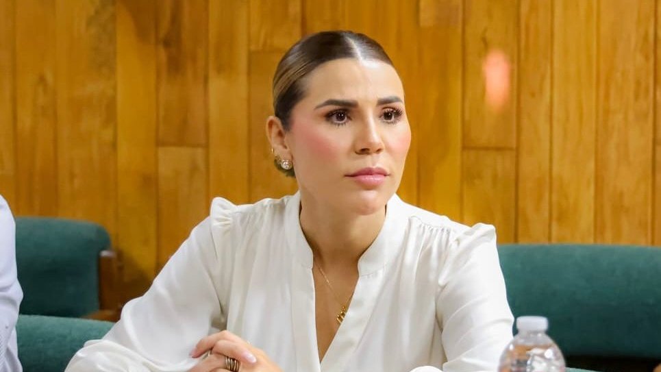 FarroRobot's tweet image. Ok amigos ya pasamos la primera ronda y le atinamos 😎

Vamos por la segunda:

¿Quién es el siguiente narcopolítico de Morena al que le va a meter cargos la justicia de EE. UU.: Marina del Pilar, Américo Villareal, Adán Augusto o Andy López?