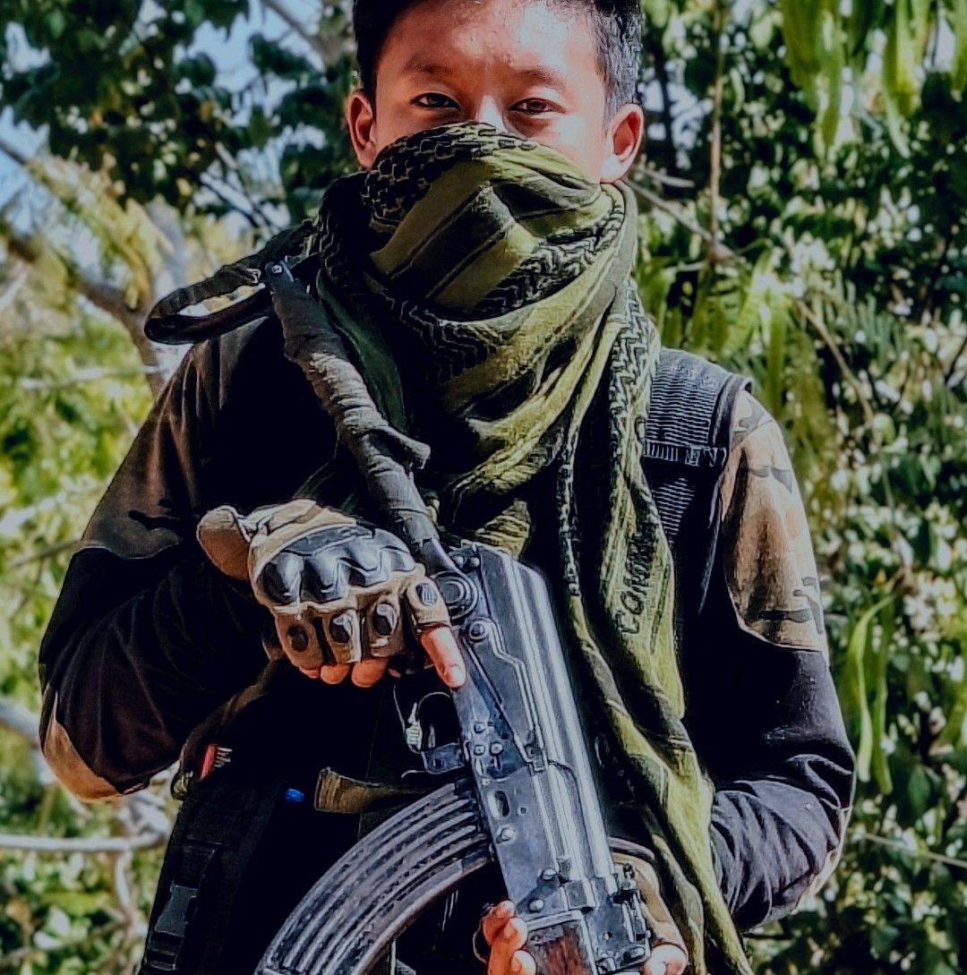 KhambaMoir7985's tweet photo. . @NIA_India take a close look at this Kuki terrorist from Moreh.
A video uploaded on his own Facebook profile clearly shows his involvement in the January 2024 attack on Manipur Police, which left 2 personnel dead and several injured.. https://t.co/cEbqEXjaOn