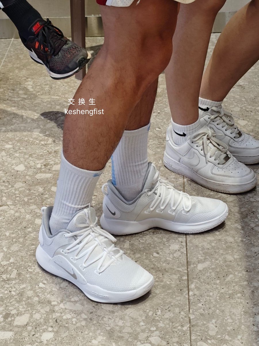 Keshengfist's tweet photo. 男高的🦵真的很绝 https://t.co/bx5gZ0kHJz