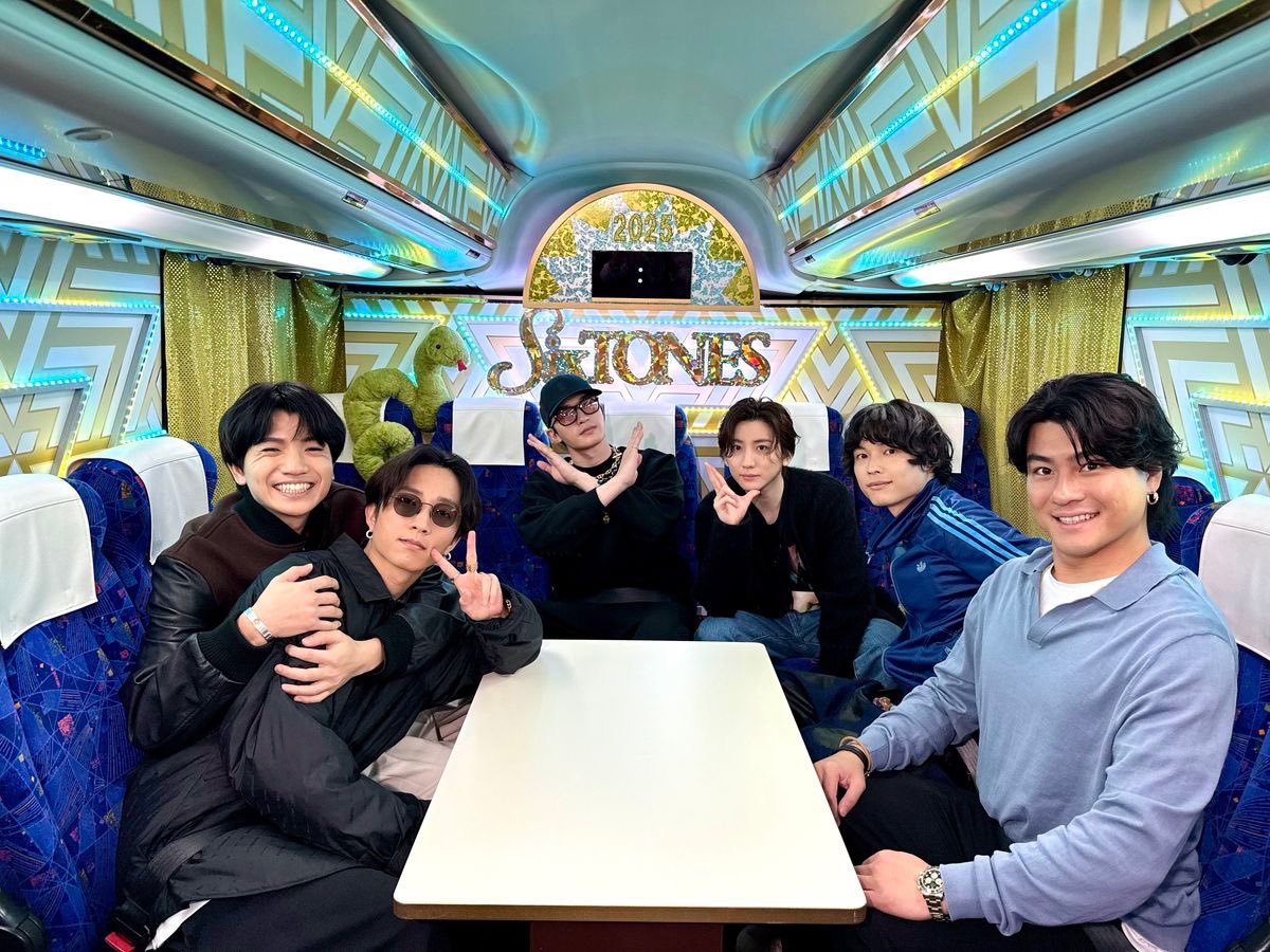 kpoptime24's tweet photo. Happy 11th anniversary of SixTONES'

I'm so happy to have met all six of you Thank you so much, always!!!!!! I hope the six of you keep smiling from😭😭
here on out too❤️

#SixTONES結成11周年

#いつもありがとう SixTONES #Happy11thAnnivST https://t.co/jdcRKm6TWX