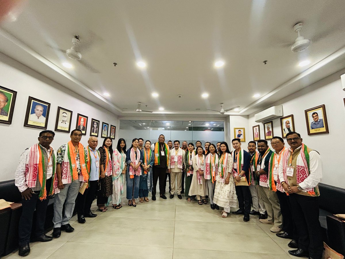 YepthomiBen's tweet photo. Team @BJP4Nagaland State-level workshop held at Guwahati , Assam under the guidance of Nagaland Prashikshan Toli In-charge Shri @hemant_goswami ji, focused on strengthening organizational capacity, leadership development, and effective implementation of the Prashikshan Mahabhiyan across the state .

@NitinNabin  @blsanthosh  @anilkantony