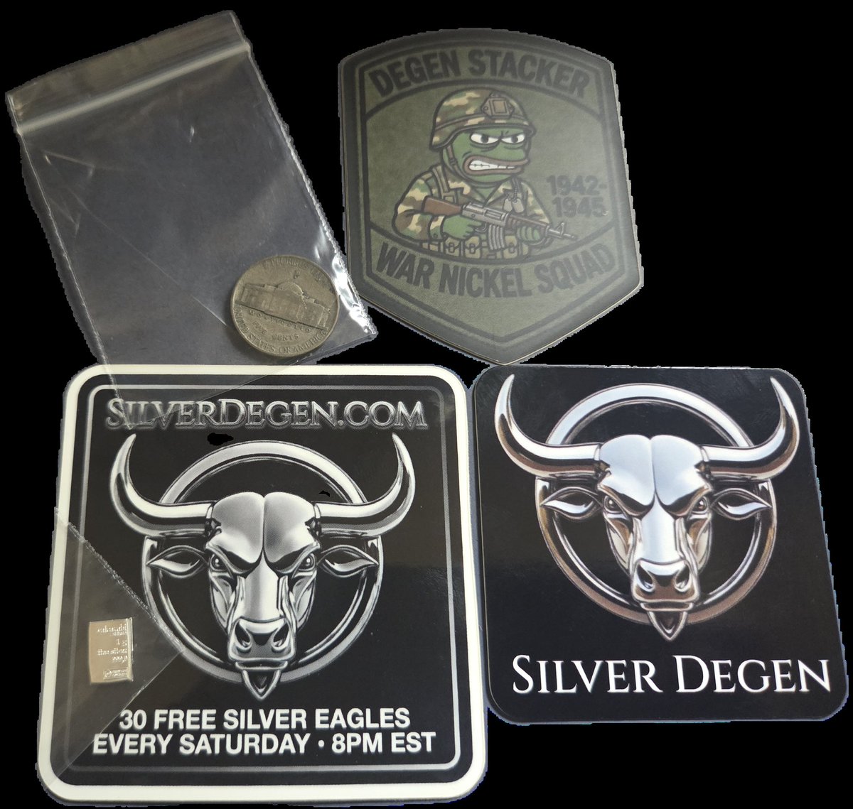 SilverSang tweet media