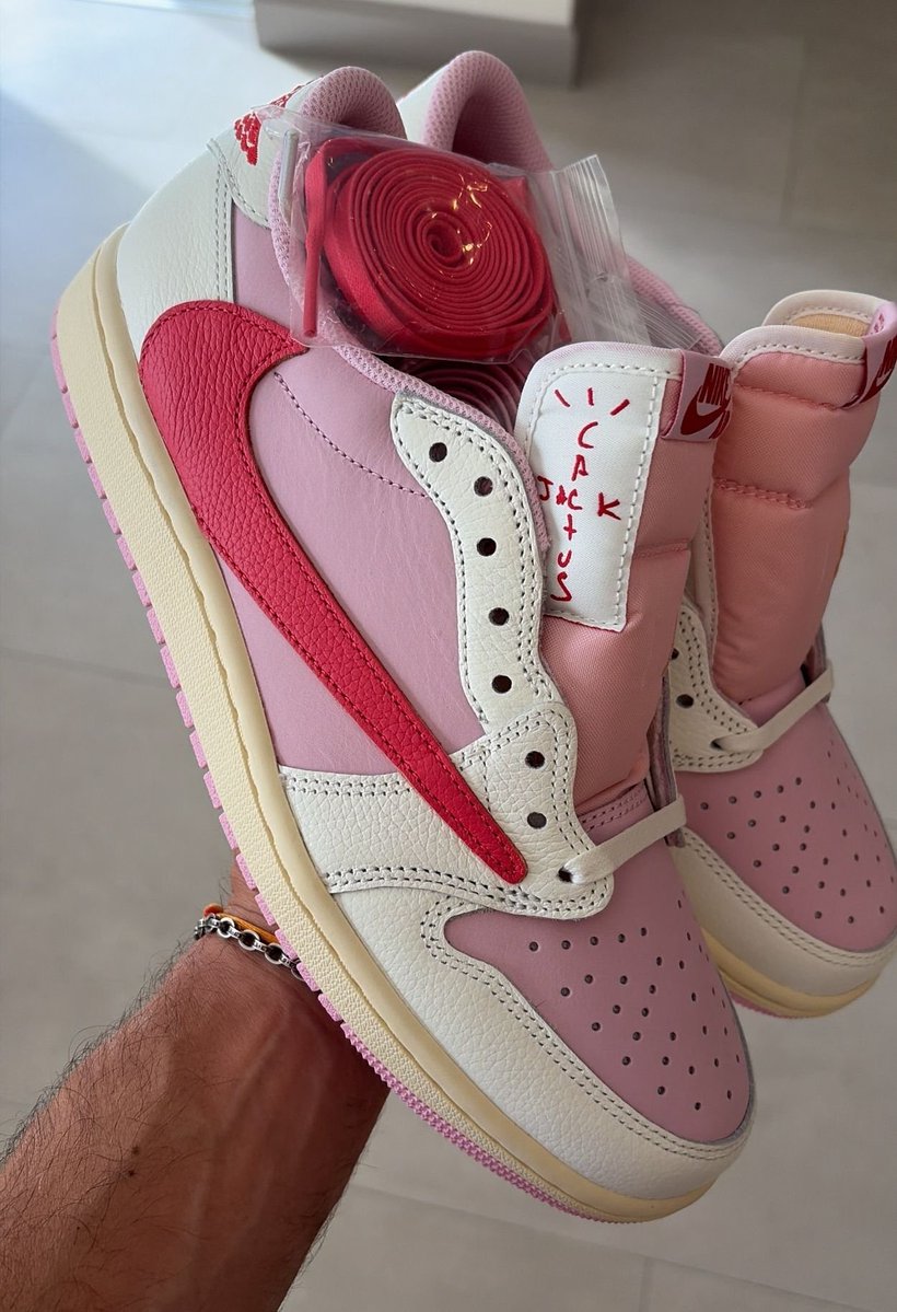 KicksFinder tweet media