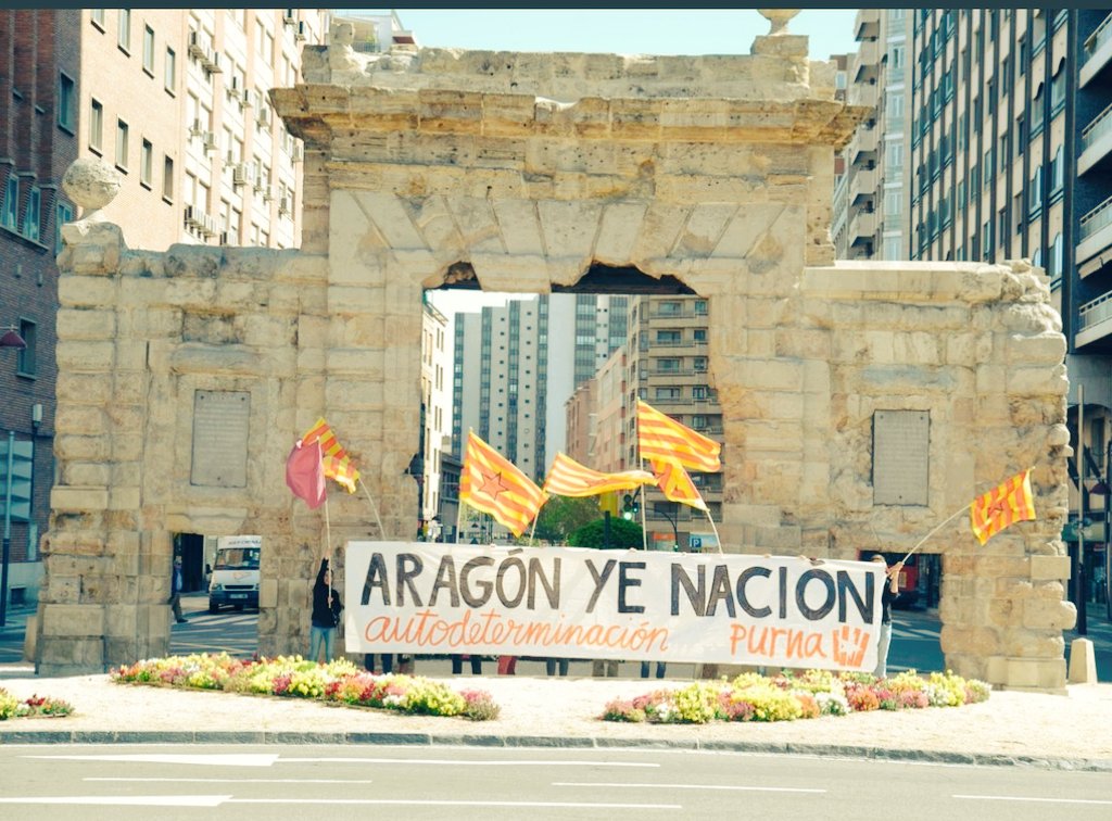 Se ha quedado buena tarde para recordar que Aragón ye Nación ////