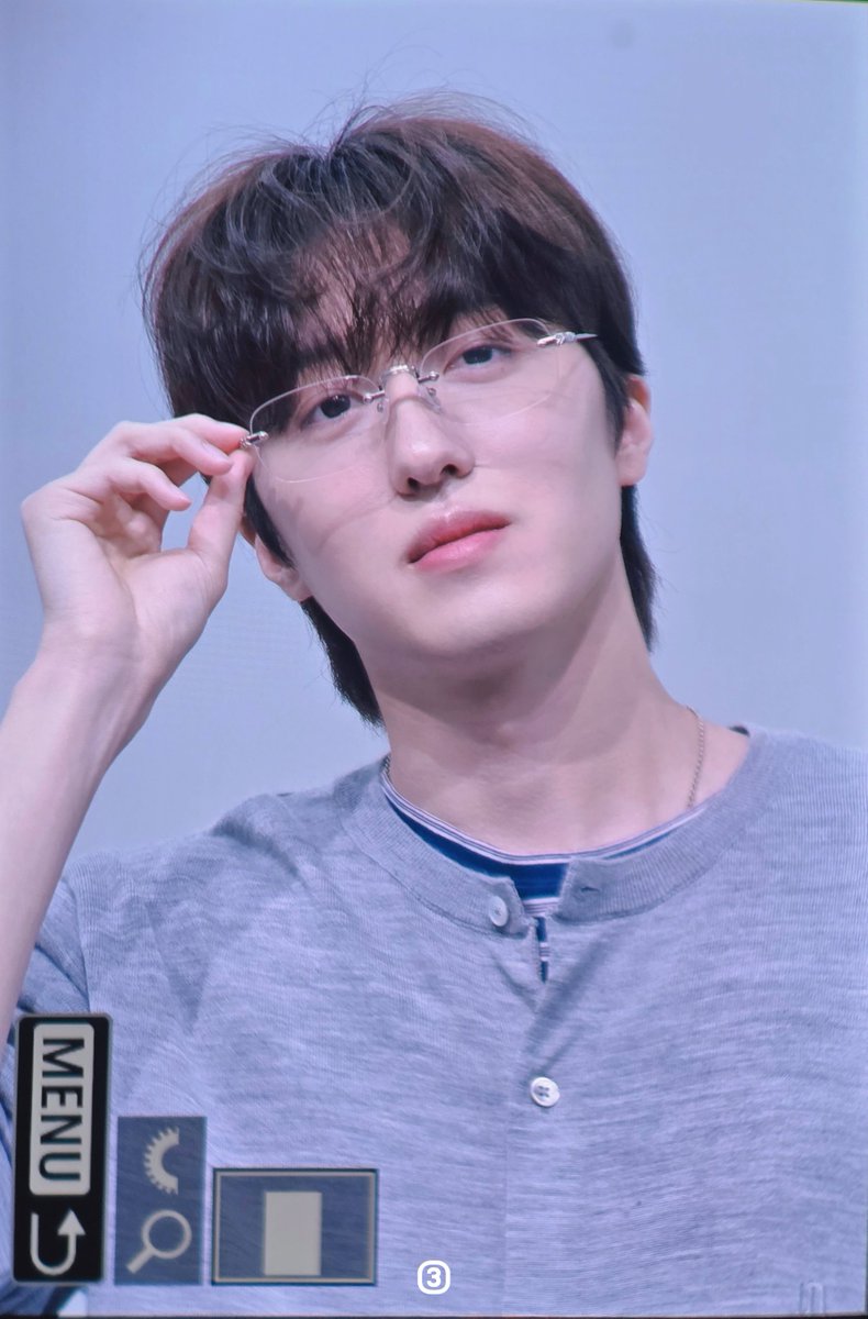 6ri_8te's tweet photo. 260430 비트로드 대면
안경왕자🥹
#찬희 #강찬희 #CHANI #SF9 https://t.co/navRfNAQm8