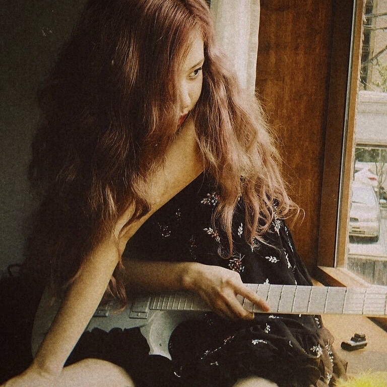 rimirk1's tweet image. "New trailer drop!  A small-town librarian uncovers a 100-year-old secret that could save her community—but at what cost  Don’t miss the first 3 episodes of The Last Page dropping this Friday on [Platform Name]! #Mystery #Drama #NewSeries"