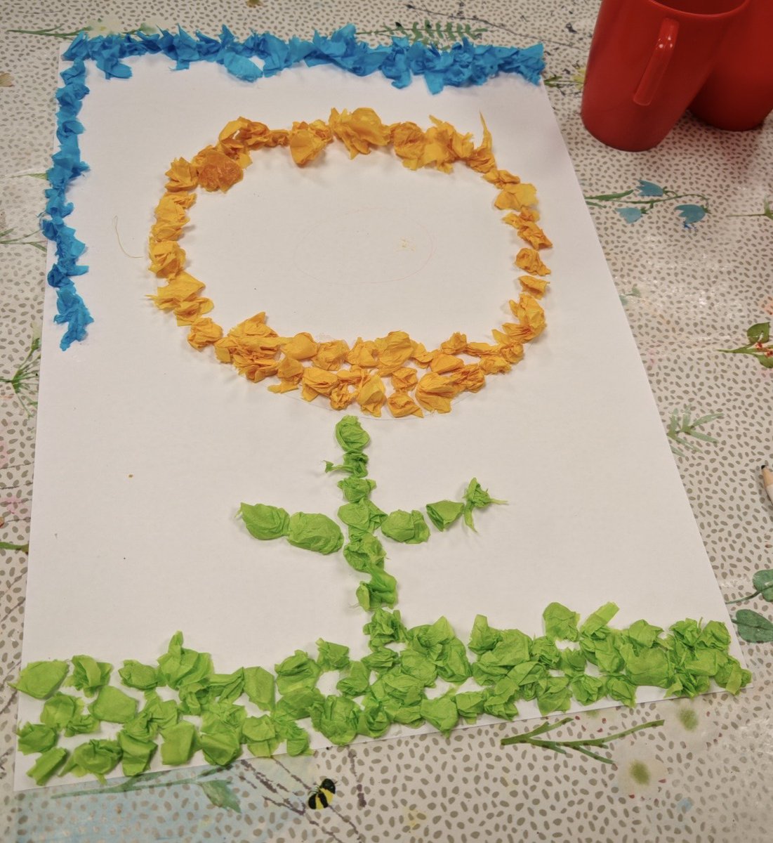Summer_FieldsCH's tweet image. We have been inspired by the weather! Take a look at some of our bold and colourful summer artwork. We love getting creative in the sunshine #ArtWork #ArtTherapy #SummerIsComing #Wellbeing