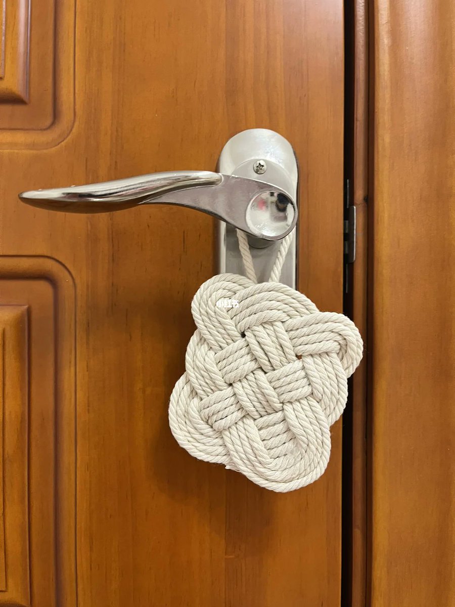 VsmirP's tweet image. Handmade charm alert! Spent the afternoon weaving this cozy wool coaster—soft, unique, and perfect for your morning latte. Crafted with love, not machines!  #HandmadeWithLove #CraftyVibes