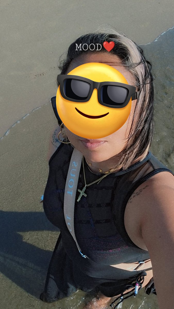 angi (unicornio 🦄) tweet media