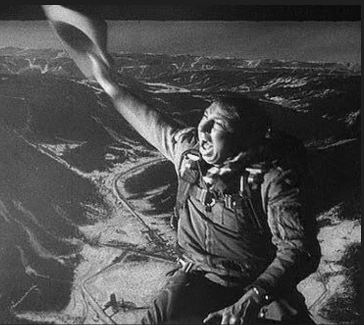 MitchThomas15's tweet image. #EndGame = #Armageddon becuz there’s definitely NO #ExitStrategy  @DHSgov @DeptofWar
