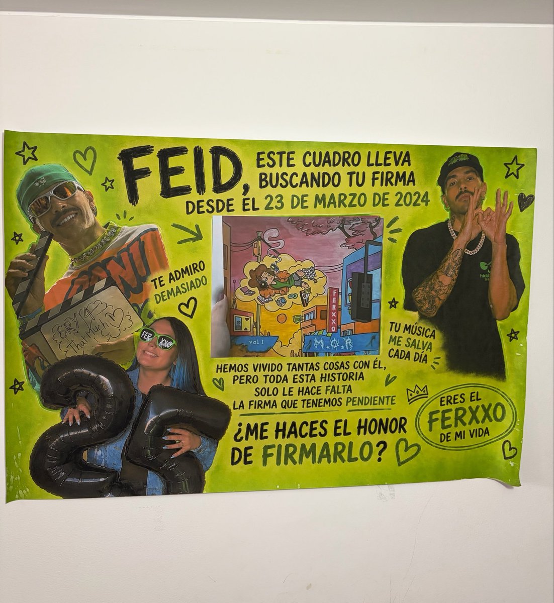 Alguien quiere pensar en mí que mi novia mando a hacer un cartel y todo? Jajajajajajajaja