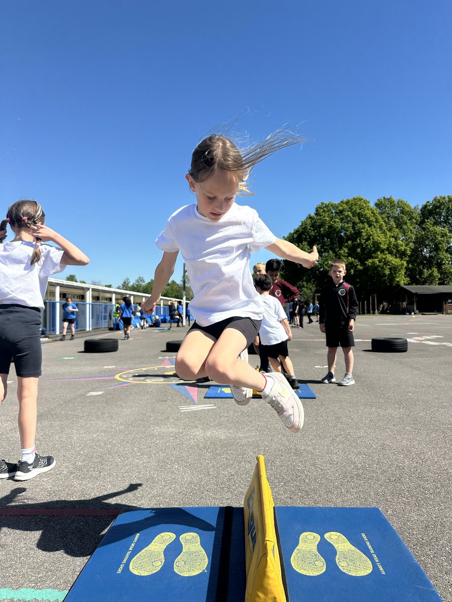 Cheam Fields Primary tweet media