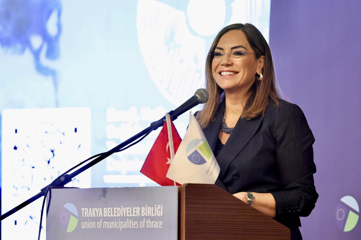 trakyakent's tweet photo. Trakya Belediyeler Birliği 2026 yılı Nisan Ayı Olağan Meclis Toplantısı Tekirdağ’da gerçekleştirildi.

📍Bölgemizin kalkınması, şehirlerimizin gelişimi ve yerel yönetimlerimizin daha kaliteli hizmetler sunabilmesi adına önemli kararlar alındı.

Hep birlikte, güçlü yarınlara!🤝🌿 https://t.co/rMbBa3Sozo
