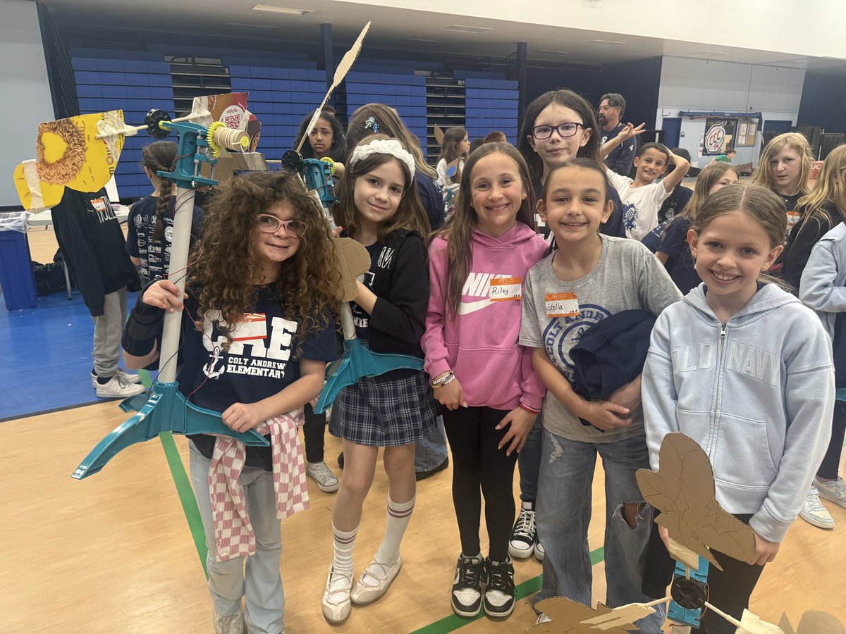 CMonterecy's tweet photo. Today’s KidWind celebration event at RWU @myrwu was a huge success! Students were excited to share all they learned about wind energy & turbines.  4th grade students from @Rockwell_School, @ColtAndrewsSch, & @Hughcole_school had the opportunity to get feedback from experts. Amazing day! 💜@riley_ana @BWRSD