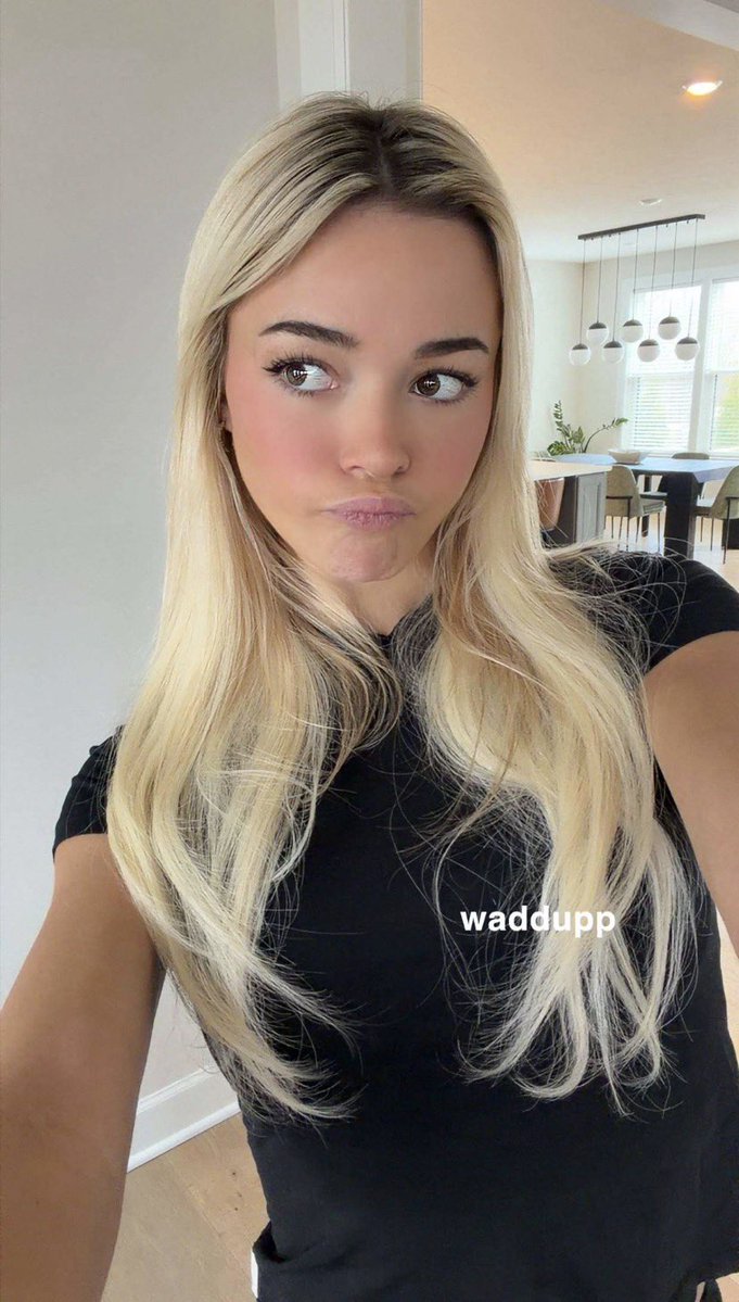 livvy | Pseudonymous findom tweet media