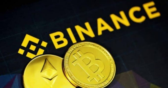 A dormant whale just moved 300 BTC to Binance, sitting on ~$17.6M in profit from a ~$19K entry.

Could be sell pressure… or just positioning.

Not every exchange transfer means a dump.

Watch what happens next, not just the move itself. #BTC #Crypto #BingX