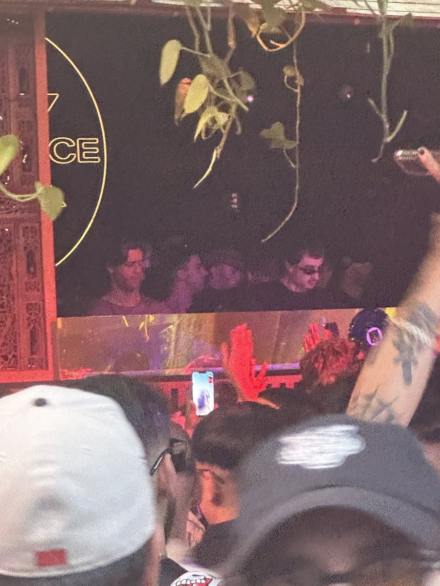 pingerking40's tweet photo. @bensterling_dj @beltrangauderio https://t.co/HAZRO3vs5L