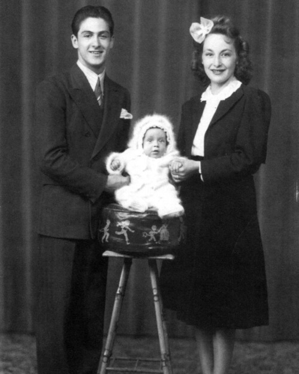 Here's a baby Al Pacino in a family photograph from 1940.