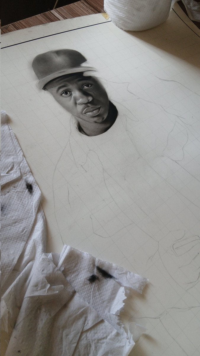 EkweobaFabian's tweet image. This face took me 20 hours.

Not because it’s hard…
but because details don’t forgive shortcuts.

Every shadow matters. Every line counts.

Would you have the patience for this level of realism?

#ArtTwitter #RealismArt #DrawingSkills #PortraitDrawing #CreativeProcess