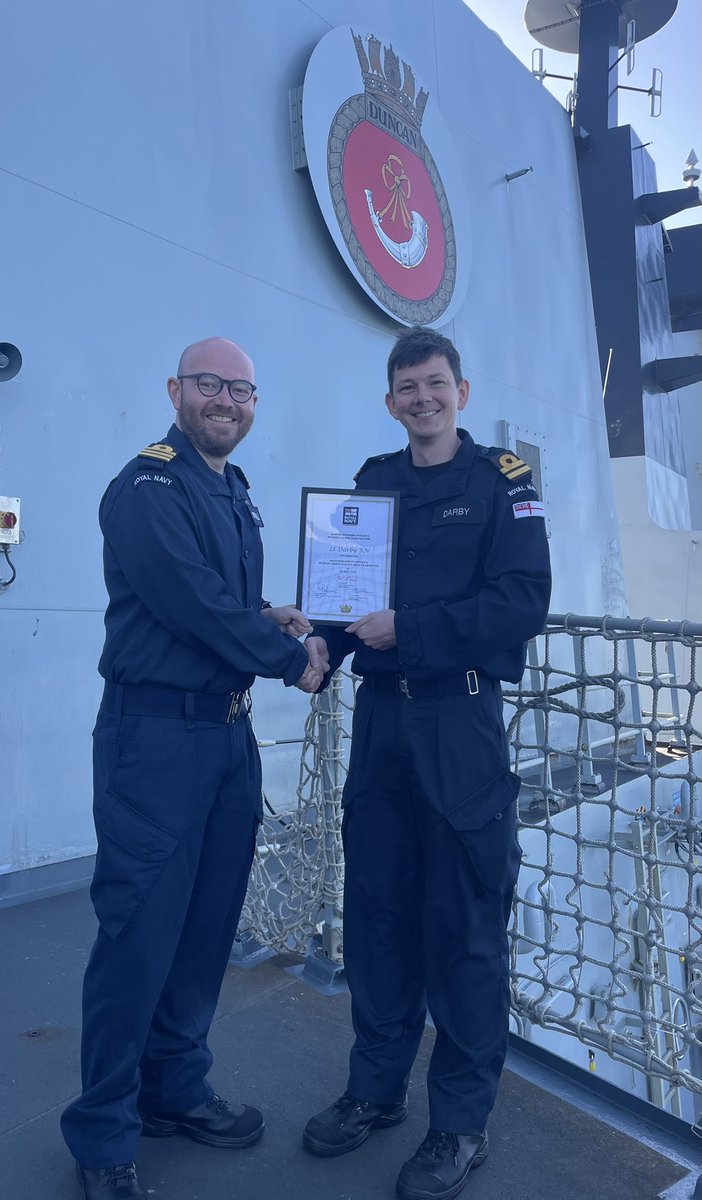 HMSDuncan's tweet image. 👏 Congratulations to Lt Darby, who today passed his Weapon Charge Qualification (WCQ).

A significant milestone reflecting hard work, leadership and commitment. Well done.

#HMSDuncan #RoyalNavy #LastandBest