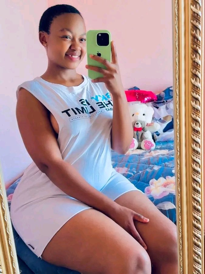 kave_vitalis's tweet image. If you are broke 
Give woman belle 
Pikin Dey bring blessing 
#followers