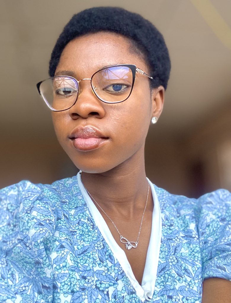 _Oluwatomi_ tweet media