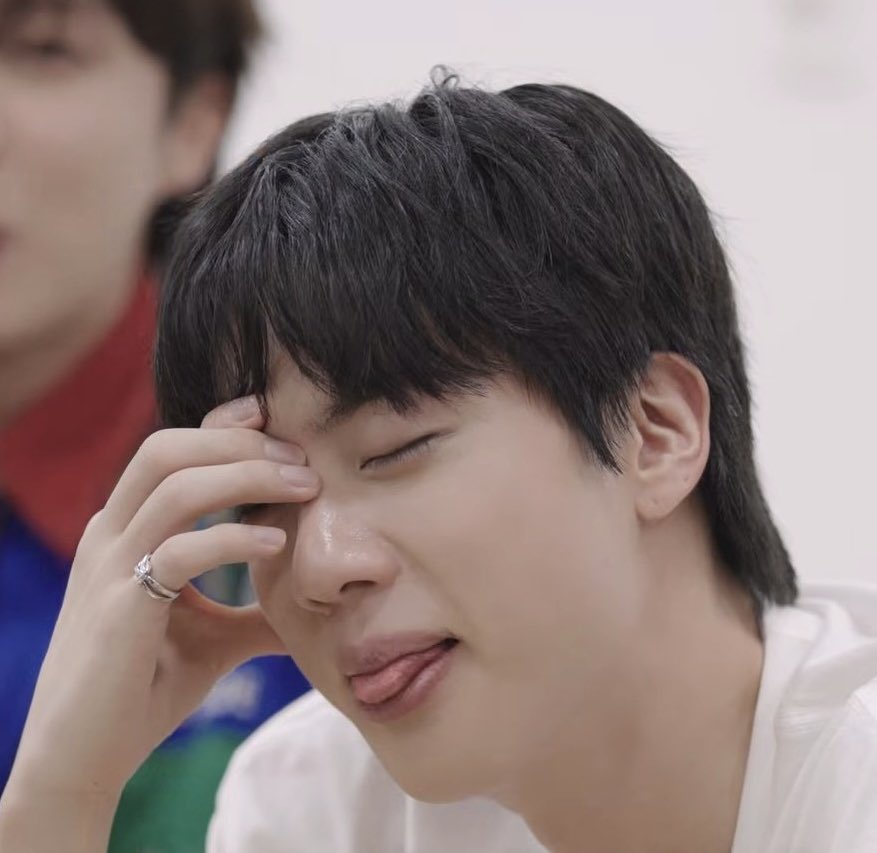 Seokjin’s Molemate • DSYLMto1B tweet media