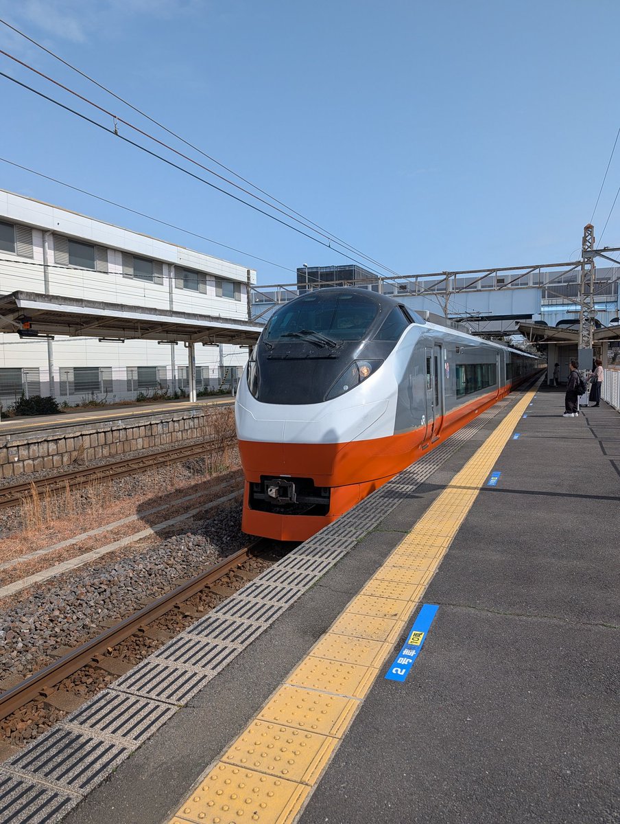 F.キングクィーン tweet media
