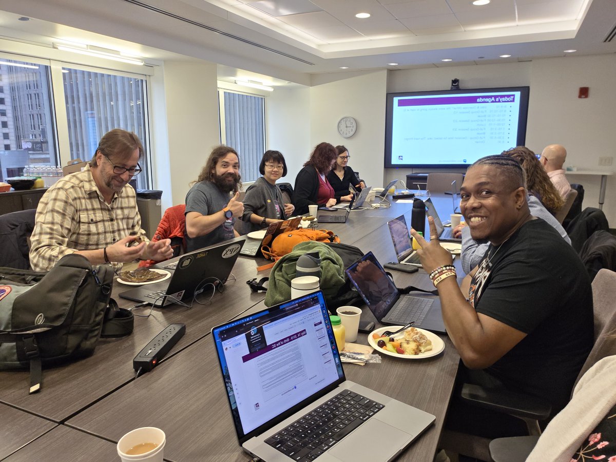 us_rse's tweet photo. 🌟US-RSE keeps growing and evolving! Earlier this year, our leaders held multi-day hybrid meetings to plan for a sustainable future and a better experience for our members. 

💪Exciting things ahead. Stay tuned!

#RSE #RSEng #research #ResearchSoftware #ResearchComputing https://t.co/hd9V99a3PE