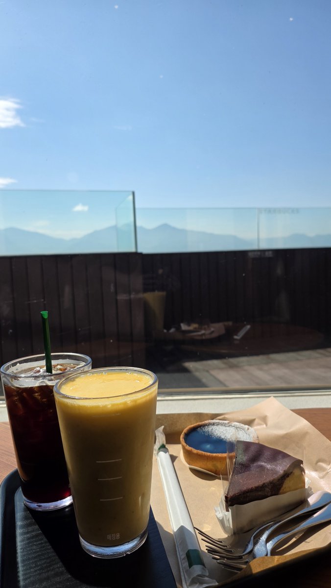 Devil’s advocate tweet media