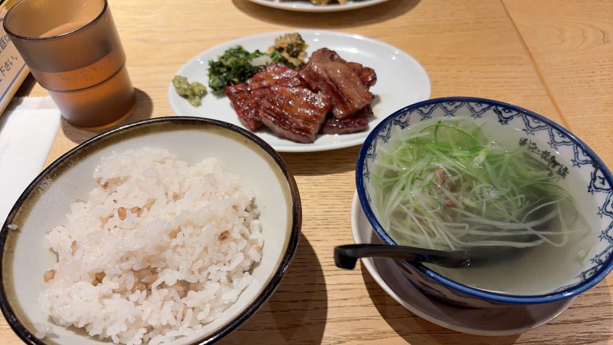 ゆー tweet media