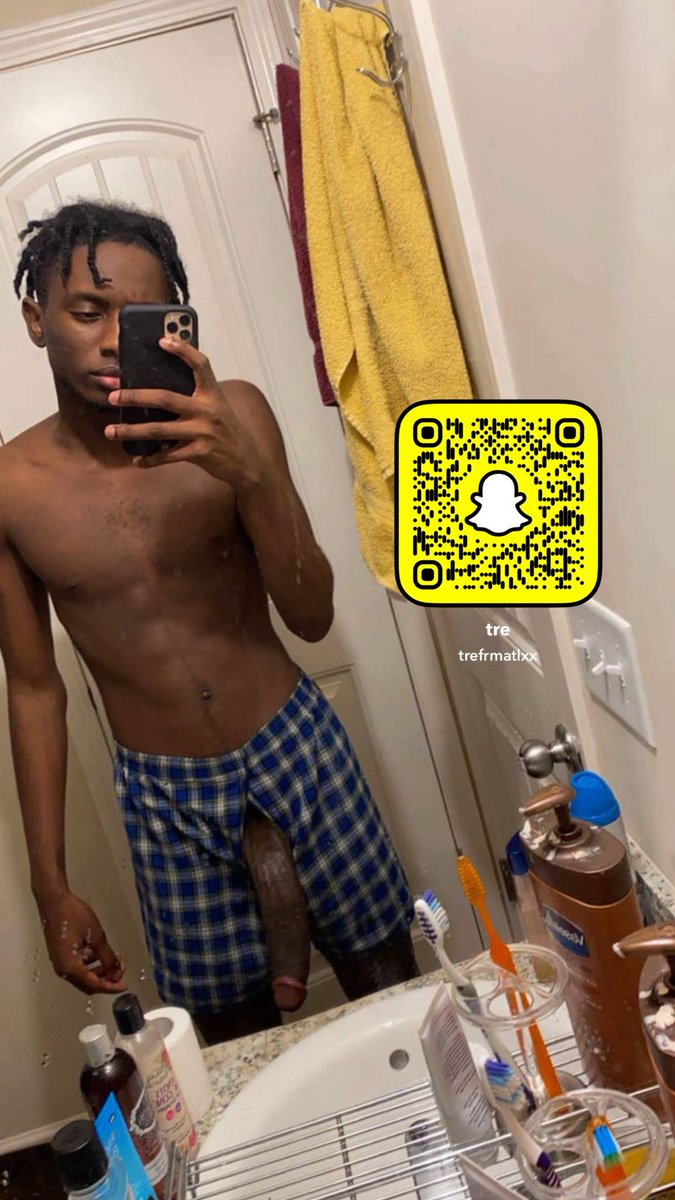 tre👨🏽‍🦯 tweet media