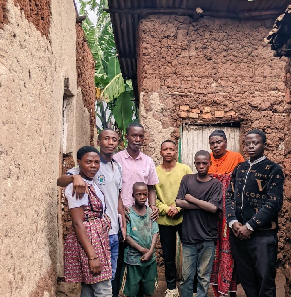 Baho_Initiative's tweet photo. @Baho_Initiative visited a vulnerable family of six in #Tumba, @HuyeDistrict to assess how best to support them with basic needs, school materials for the children, and advocacy. We remain committed. @RwandaLocalGov
#RubyirukoNatweBiratureba
#RwoXReactToImpact
#BahoImpact https://t.co/TguWpGPknJ