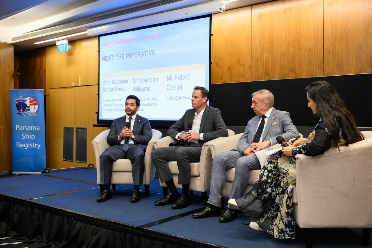 embpanamasgp's tweet photo. As part of Singapore Maritime Week, one of the most prominent events in the maritime industry in Southeast Asia, H.E. Sebastián Breton, Ambassador and Consul General of Panama in Singapore, participated as a speaker on the panel titled “The Way Forward.” https://t.co/6pZLiIeAwi