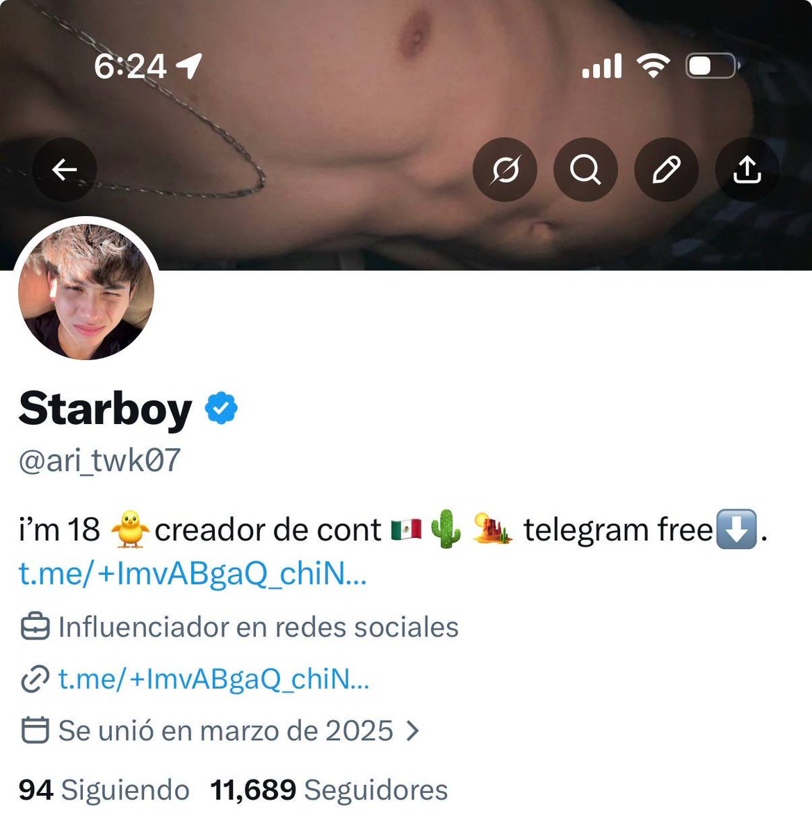 BoysDeluxe tweet media