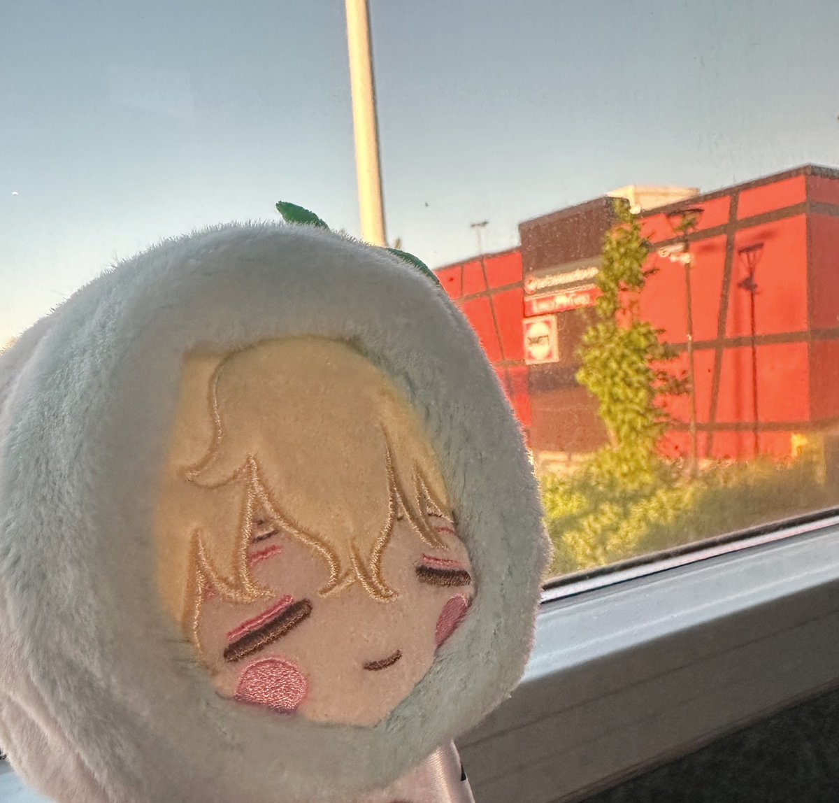 lamelium's tweet photo. A small silly sketch while I’ve been traveling to another country for the second day. Also, my plush Luka in France https://t.co/UUL3peATSW