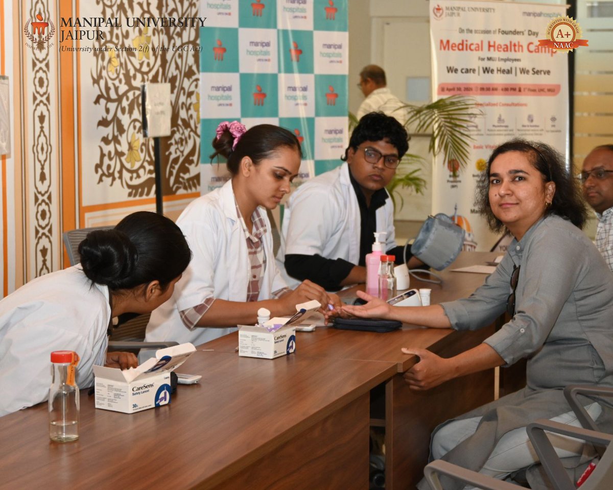 Jaipur_Manipal's tweet image. On Founder’s Day, Manipal University Jaipur marked Dr. T. M. A. Pai’s 128th birth anniversary with a health check-up camp for faculty and staff, reinforcing its commitment to well-being.

#FoundersDay #ManipalUniversityJaipur