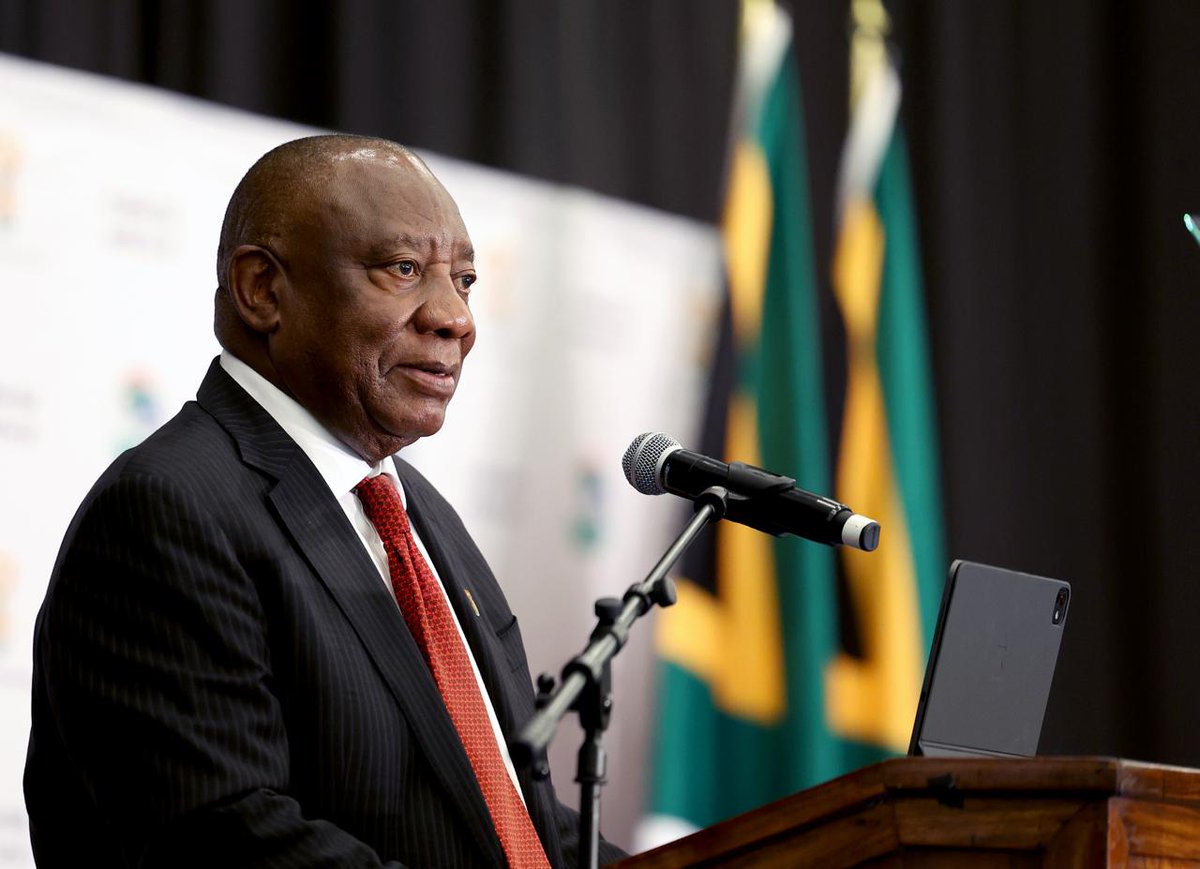 GovernmentZA's tweet image. 🤝 “Working together across all spheres of government is essential to align priorities and accelerate service delivery.”

— President Cyril Ramaphosa

#CooperativeGovernance #PCC #SouthAfrica