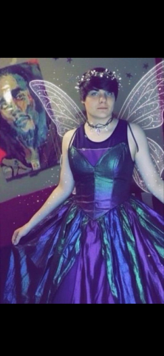 IlliniMan_'s tweet photo. @TheHuntitto @Matthew_Hale_ @ChudTheBuilder @BLou11k “phaggot” i think that’s what your content creator is buddy😭😭😭 https://t.co/1WltizOB1z