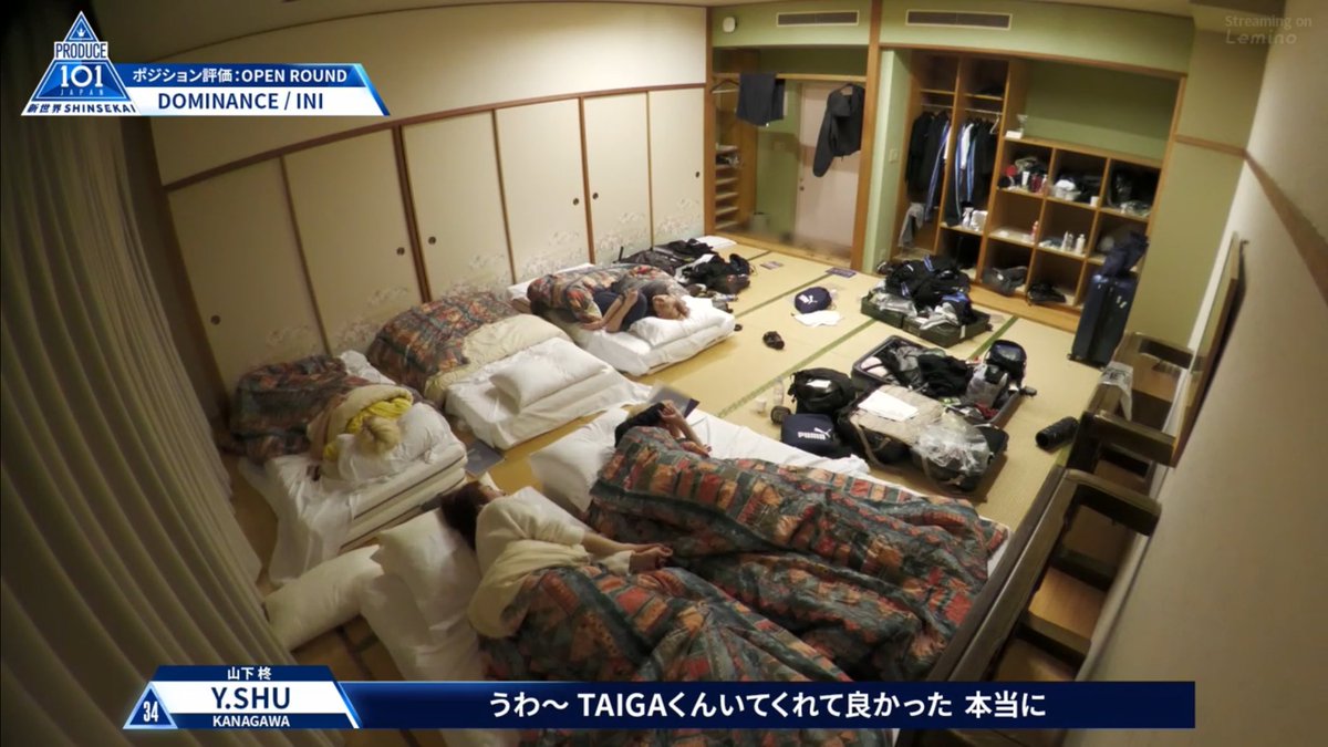 こむ tweet media