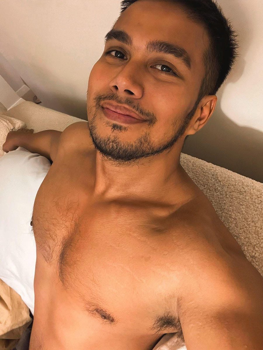 vhin2x's tweet photo. Thank you Lord!!! 🤎🤍🤎🤍 

✅ Unlimited Work Entitlements
✅ Unlimited Study Entitlements
✅ Indefinite Stay in Australia 🇦🇺 

#selfie #boynegro #fit #fam #sexy #eyebags #adelaide #northadelaide #australia

Manifestation is real.

Start speaking positivity
In your life.

Change the way you think.
Change the way you speak!!! 😇😇😇