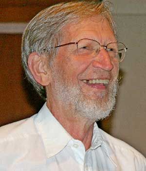 RationalRealm's tweet photo. Is the person who says in their heart, "There is no God", really a fool? Can God's existence be proved by thought alone? Is philosophy any help in deciding the question? Alvin Plantinga thinks so. https://t.co/kQl1ch6zjU https://t.co/OBPohItPyX
